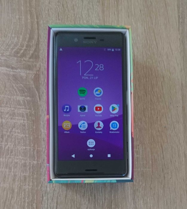 Używany smartfon Sony Xperia