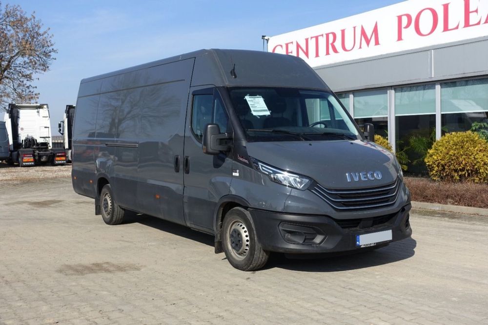 Iveco Daily 35S18 Hi-Matic  SalonPL • 3.0 • 18m3 • Hak • Tempomat • Czuj. park. • Klima • FV23