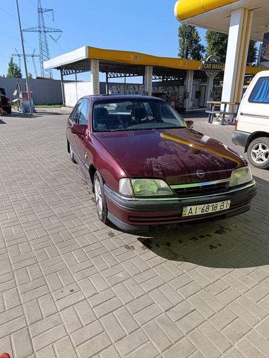 Opel omega 2.0 бензин