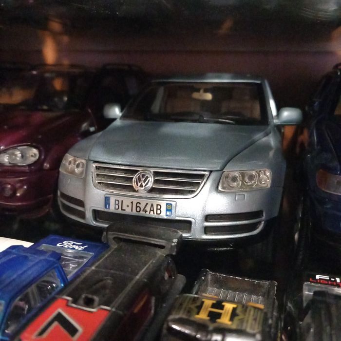 Vw touareg 1/18.