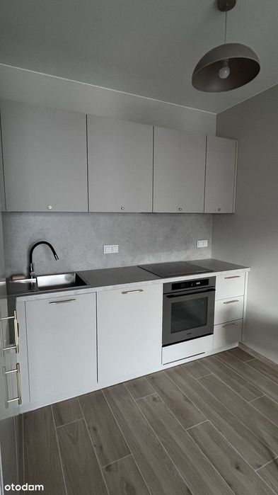 Bezpośrednio od wł | 2 pokoje 39,61 m² + loggia + miejsce w hali garaż