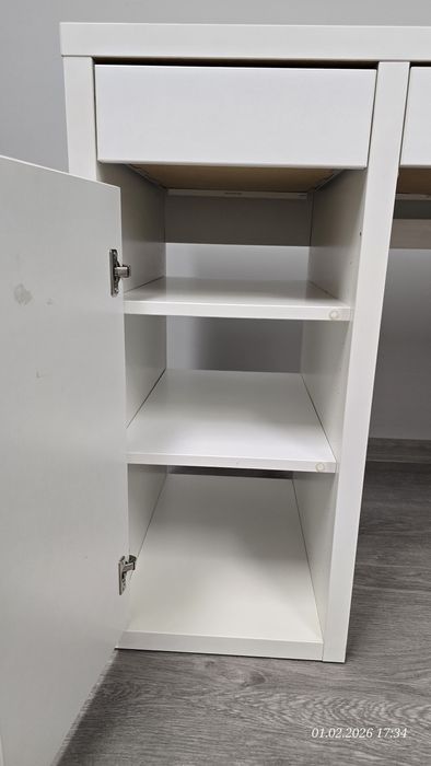 biurko MICKE Ikea