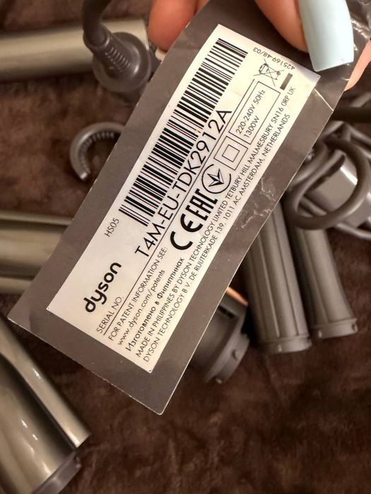 Стайлер дайсон Dyson