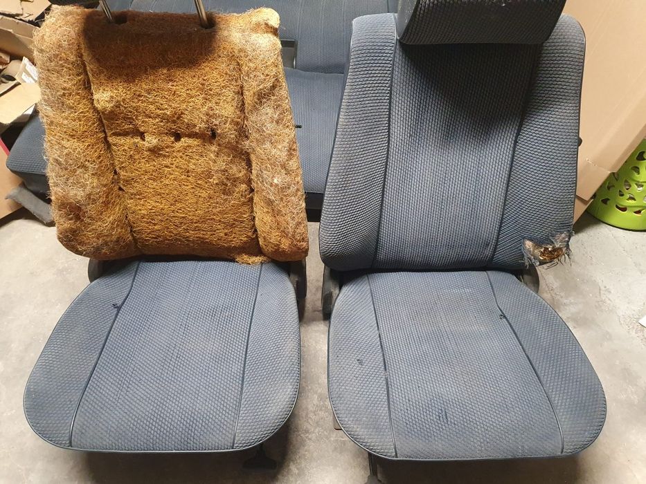 BMW E30 COUPE Fotele Niebieskie Wąska Lampa Przedlift