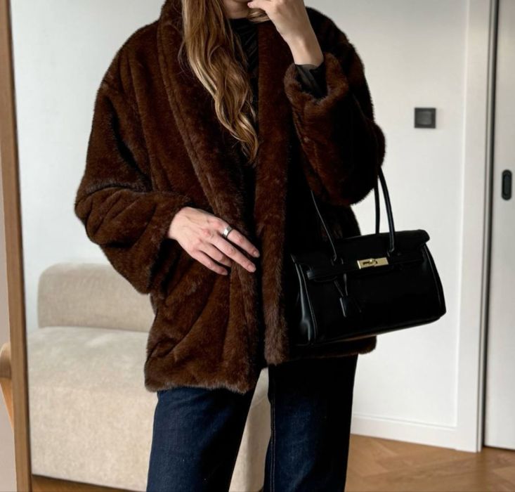 Шубка з штучного хутра