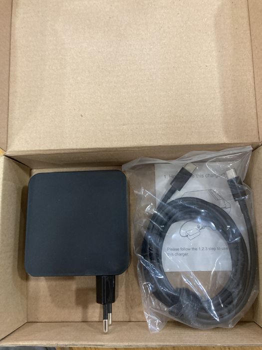 Carregador Universal USB-C 65W - Novo