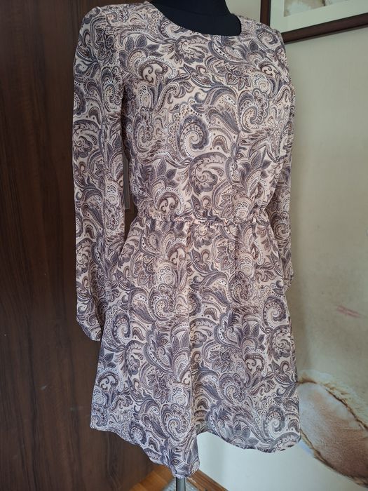 Sukienka Sinsay r. S różowa długi rękaw