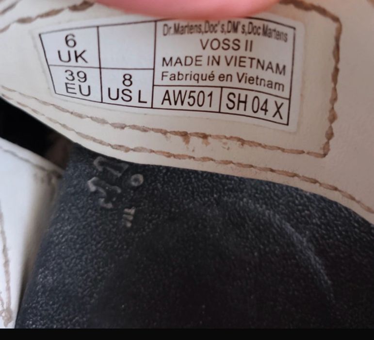 Dr. Martens sandaly 39