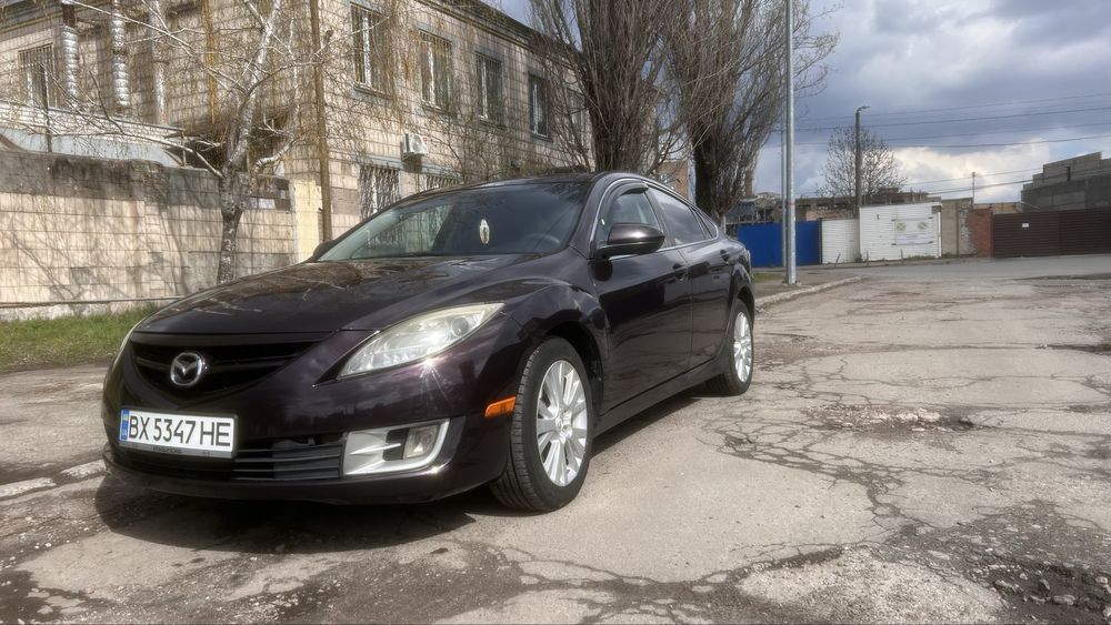 Mazda 6 liftback 2010 року 2.5 газ/бензин