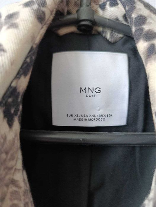 Жіночий тренч (плащ) mango з анімалістичним принтом р-р xs