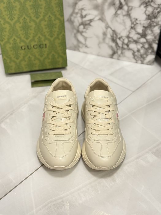 Sneakersy Gucci beige leather