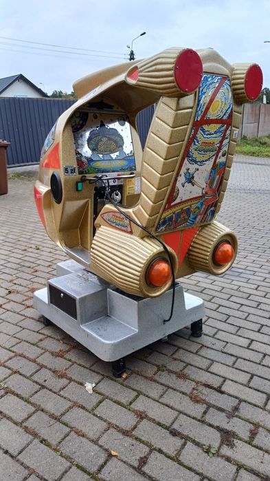 Bujak Zarobkowy - Statek Kosmiczny