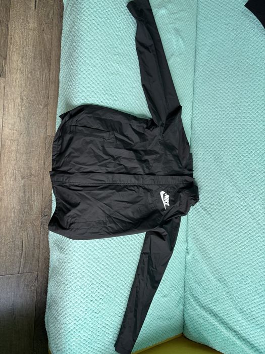 Kurka wiatrówka Nike 158