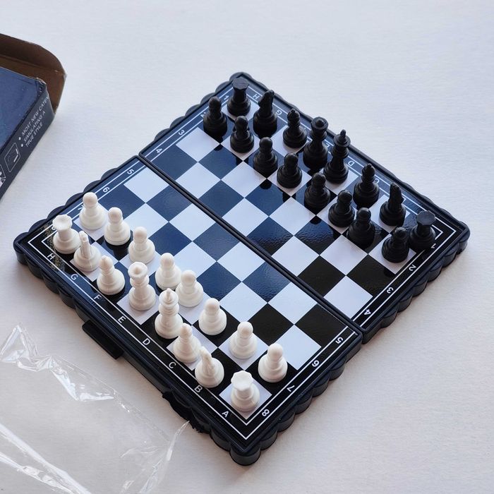 Магнитные мини шахматы 13х13см Дитячі , Подарункові , Шахи , Дорожные