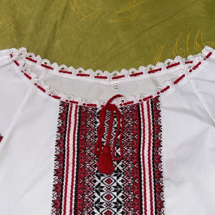 Вишиванка 122-128р на дівчинку