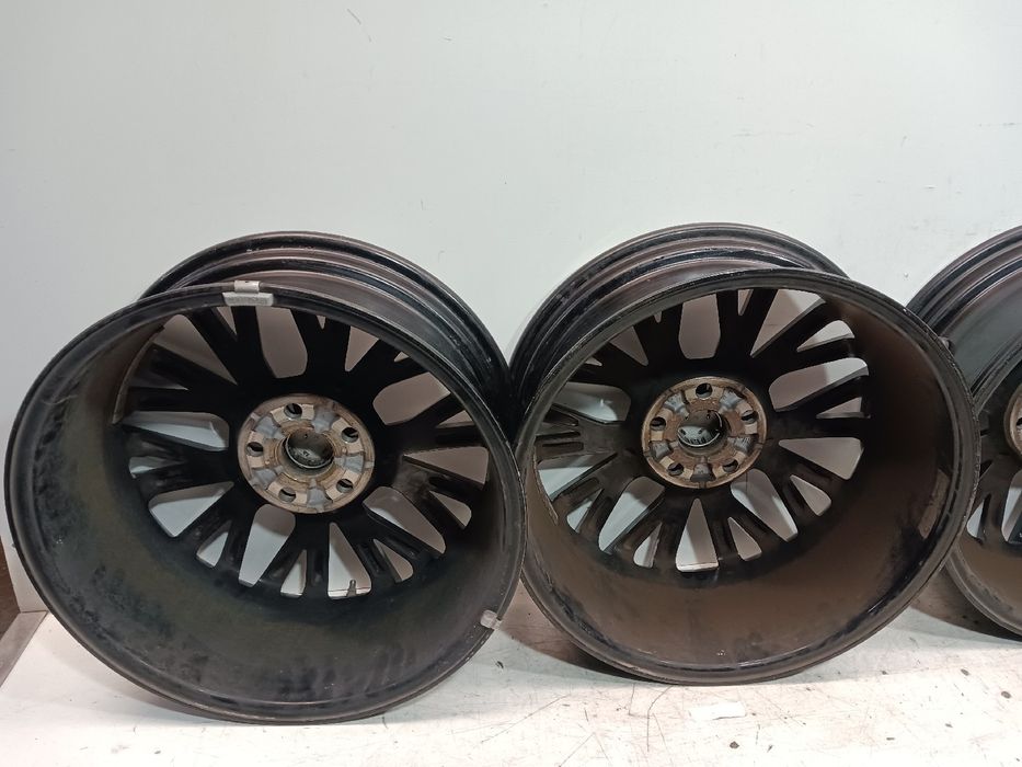Conjunto de jantes TOYOTA C-HR (_X1_)