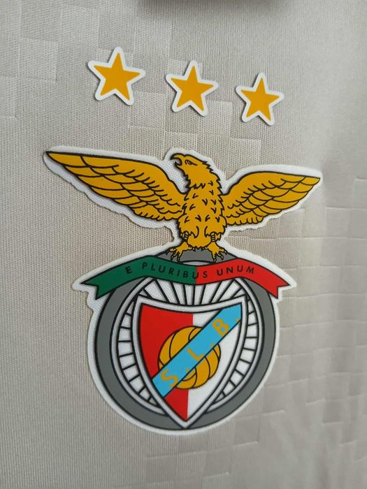 Camisola Benfica oficial epoca 2025 futebol campeonato liga slb