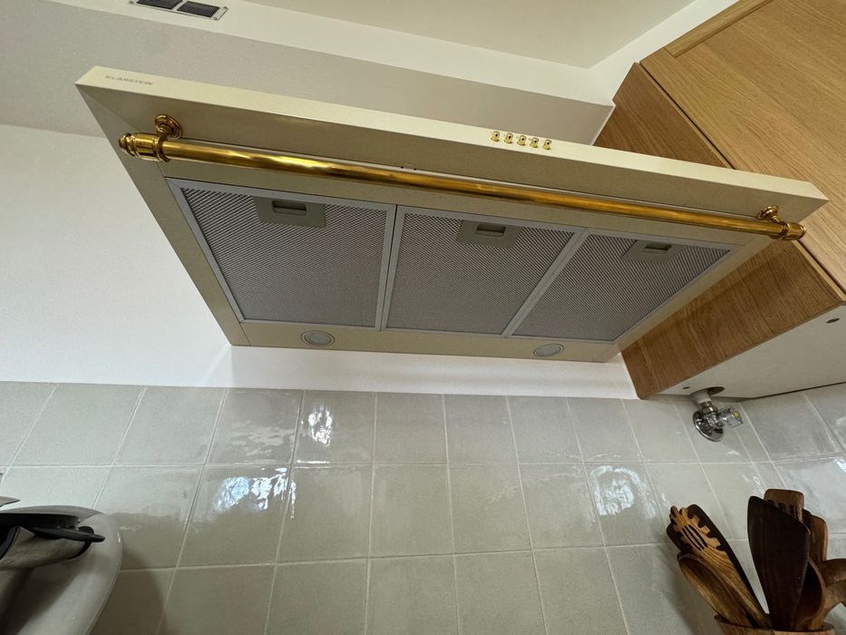 Exhaust Hood Montblanc 90 beige/gold 
New in original box
