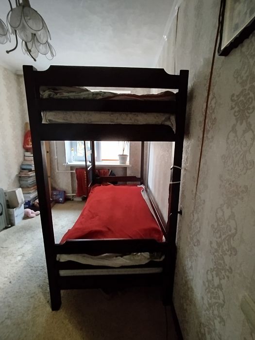 Двухяросне ліжко