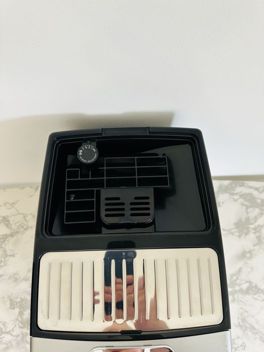 Кавомашина De’Longhi Dinamica  ECAM 352.57.SB