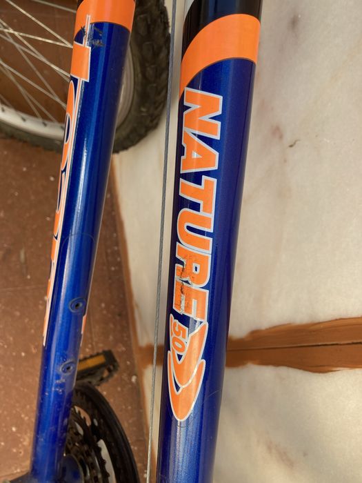 Bicicleta de senhora, usada