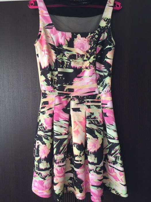 Guess - sukienka