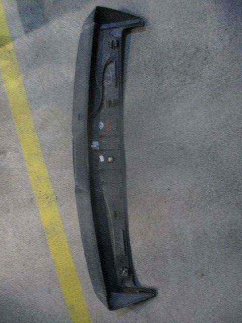 Spoiler / aileron da tampa da mala DODGE Caliber