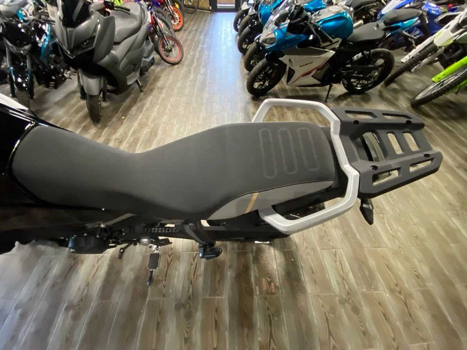 Мотоцикл CFMOTO 450MT
