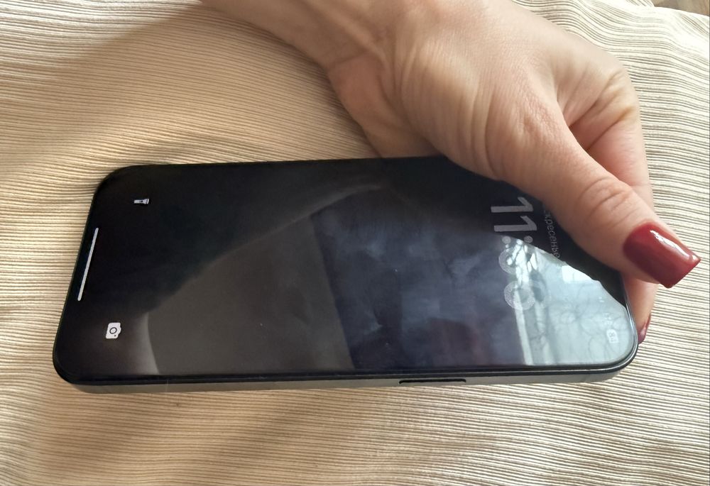 Продам IPhone 15 Pro Max 256