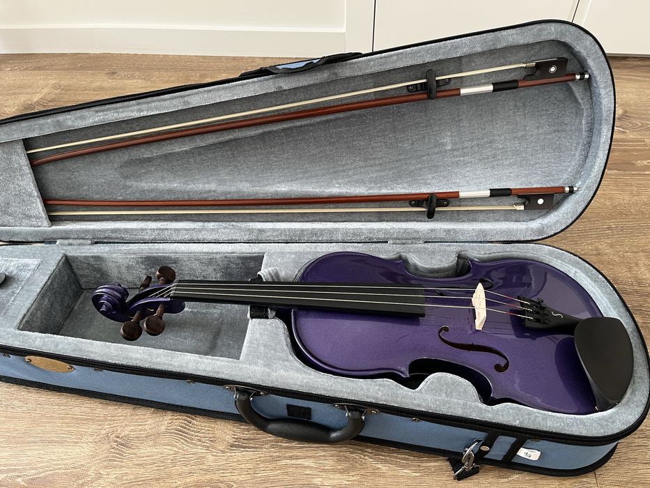 Violino Roxo 4/4 como novo + Arco