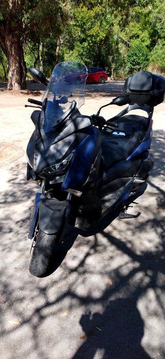 Yamaha X-MAX 300