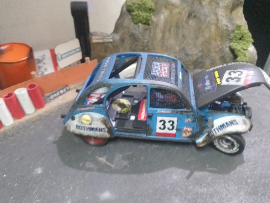 Miniatura 1/17 citroen 2 CV pop cross do fabricante sólido, peça única