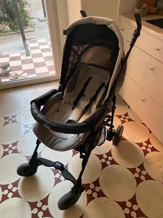 Carrinho completo Chicco Trio Living Smart
