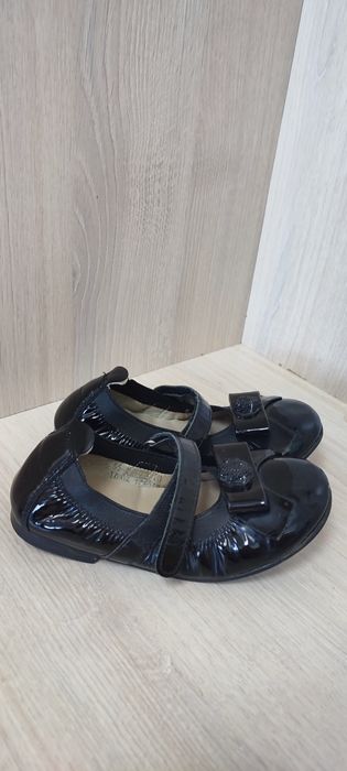 Дитячі туфлі лаковані на дівчинку Venettini 28р. 16,5 см