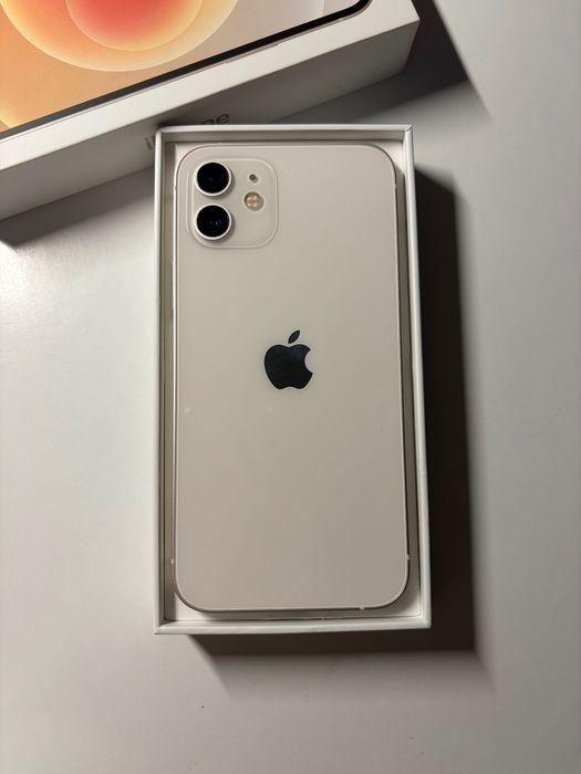 Sprzedam iPhone 12