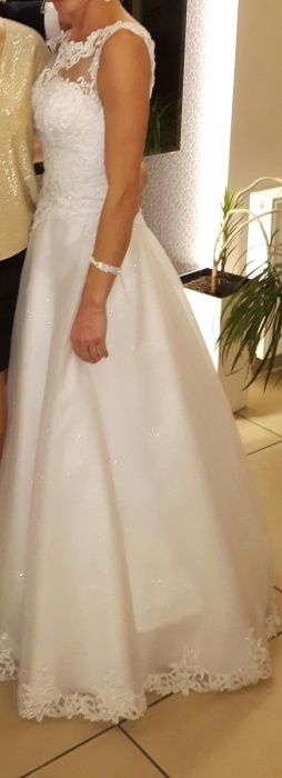 Suknia ślubna rozmiar 36