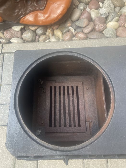 Piecyk żeliwny koza cyganek