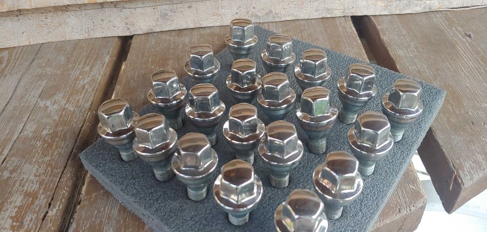 Śruby do felg 12x1.25