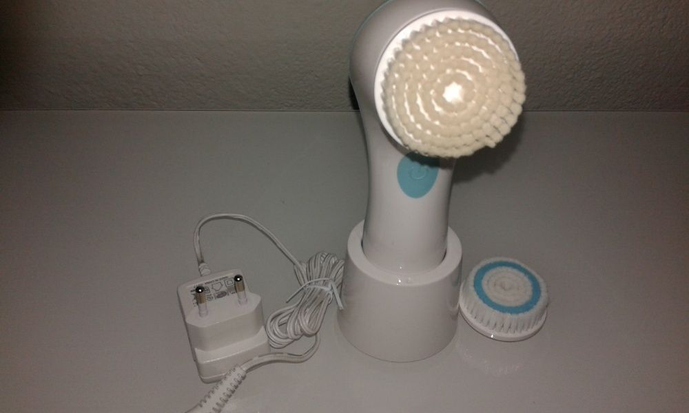 Escova de Limpeza Facial Silk'n,