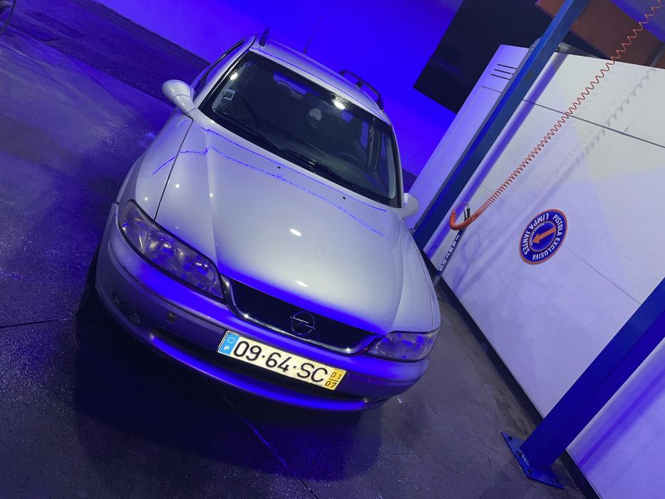 Opel vetra caravan 2.0 dti