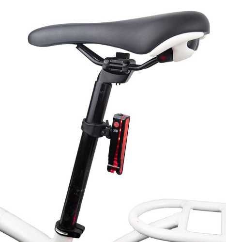 Задній ліхтар-мигалка LD-51 з лазером, USB, Задний фонарь-мигалка бу