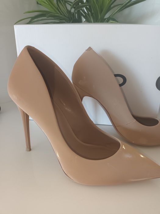 Sapatos ALDO bege