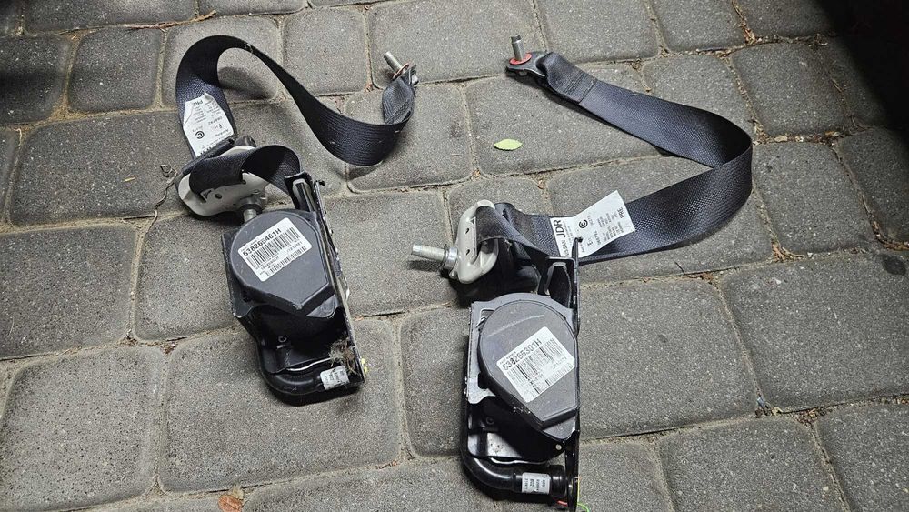 NISSAN LEAF II Pas Bezpieczeństwa Tył Tylny Lewy Prawy