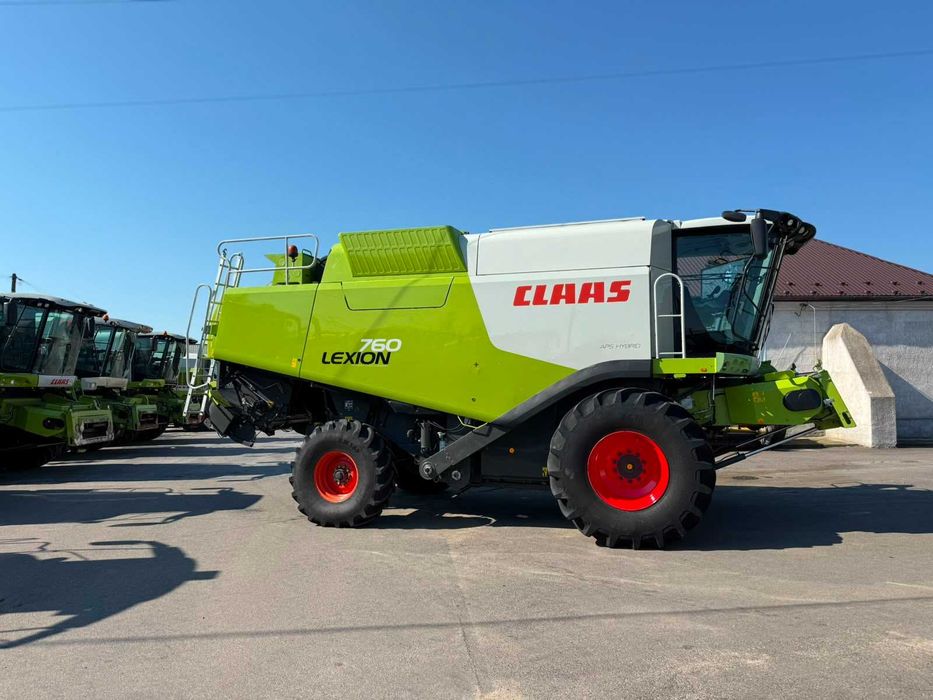 Комбайн Claas Lexion 760  2011року