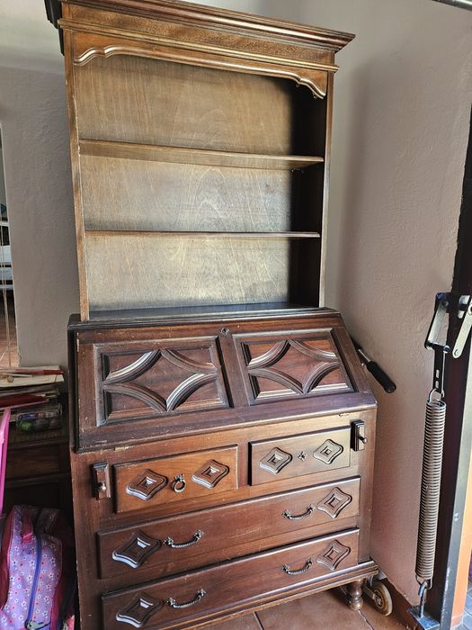 Escravaninha com gavetas