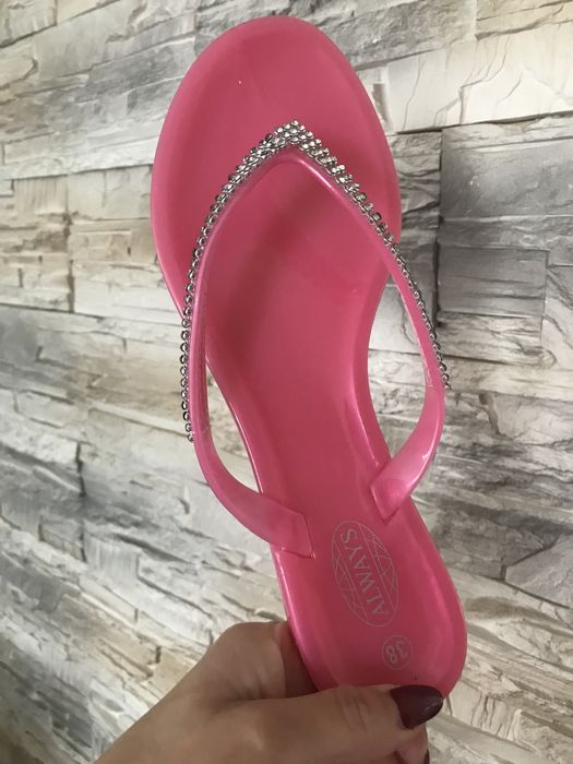 Klapki rôżowe japonki 38