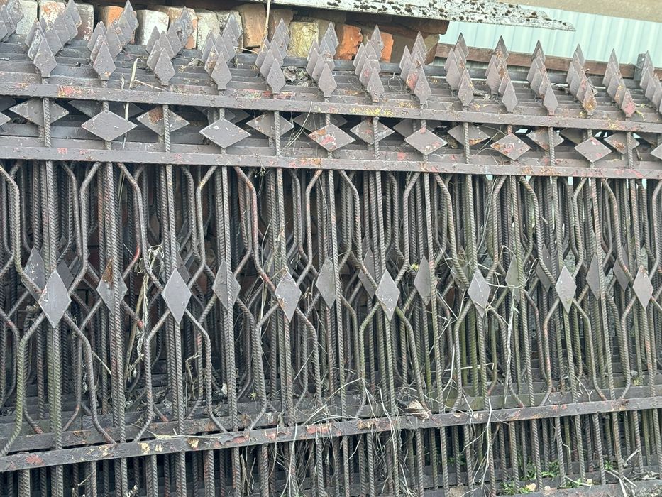 Кований паркан 8 секцій (21м 40см)