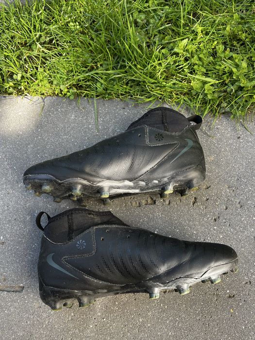 Korki. Lanki. Chłopięce. Pilka nożna. Rozmiar 33.5