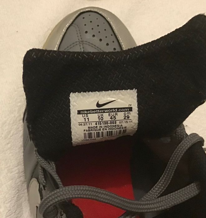 Sapatos de futebol de salão Nike Bomba 5pro