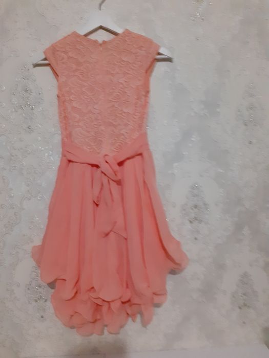 Платье выпускное для девочки 40р